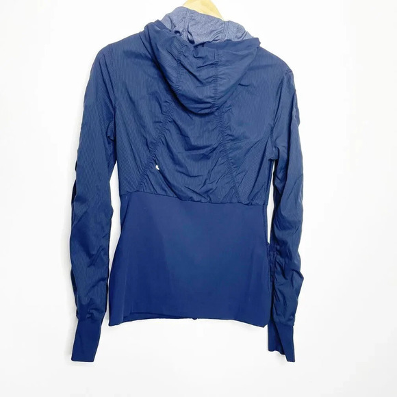 LULUEMON Dance Studio Reversible Jacket Cadet Blue Navy Womens US 4 - Picture 7 of 10